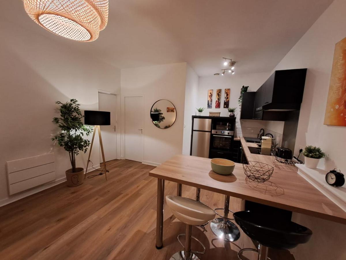Le Saint Jean , Centre Historique, Wifi, Tout Equipe, Ideal Famille, Business, Ou Simple Escapade Ніор Екстер'єр фото